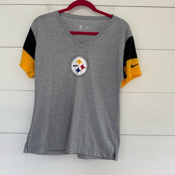 Nike Tops - Nike Women’s Medium Dri Fit Steelers Short Sleeve Tee NFL